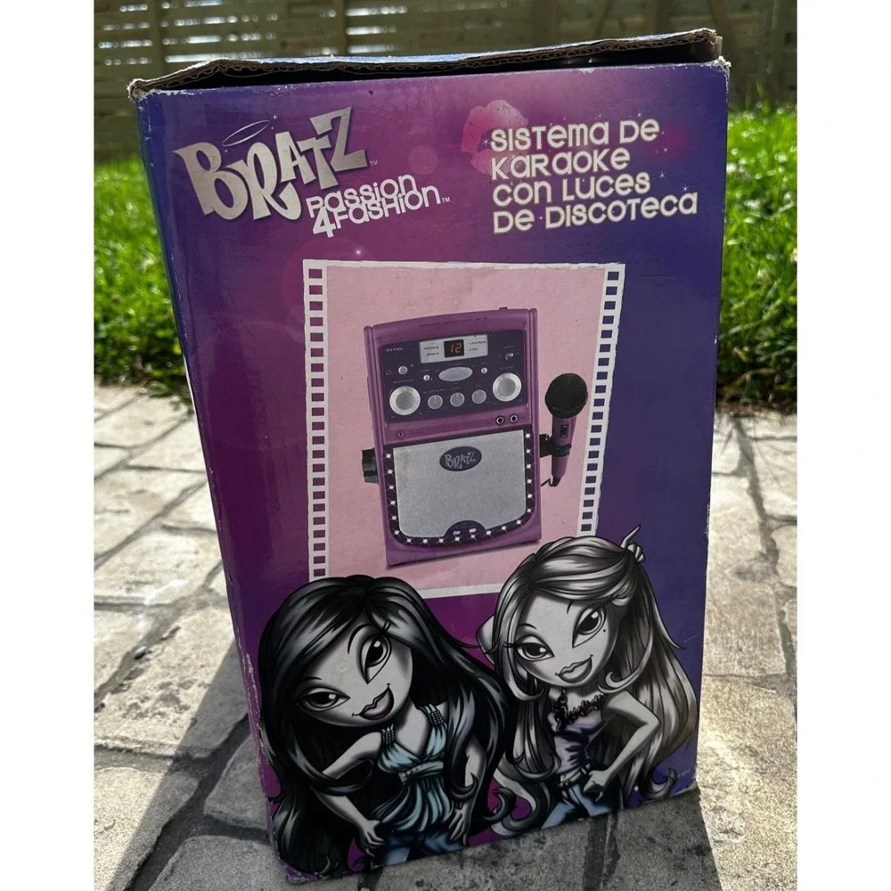 Y2K Bratz CD & Karaoke System Purple Model SMB-564 - No Microphone - NEW IN BOX